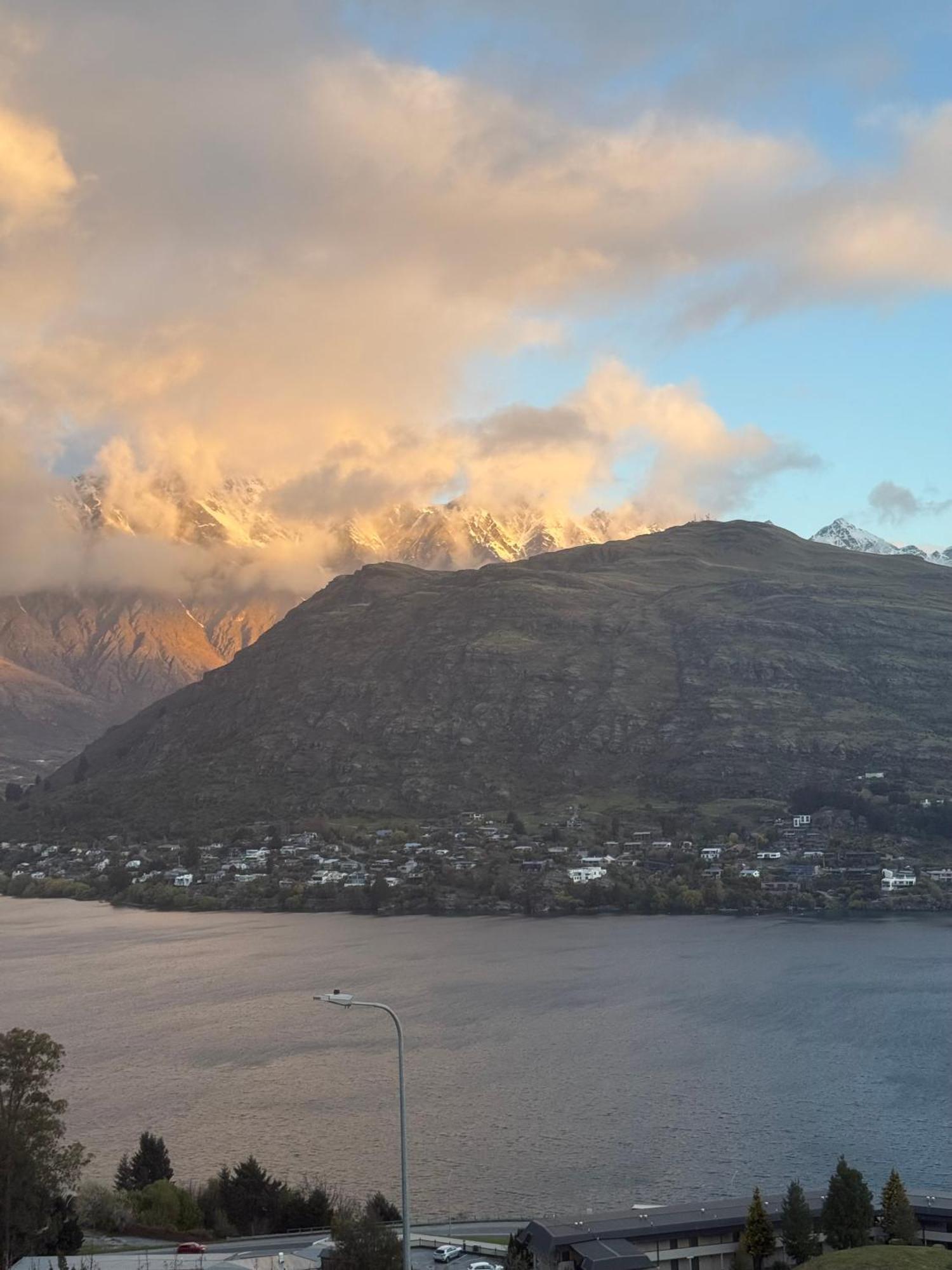 Goldrush #1 Villa Queenstown Buitenkant foto